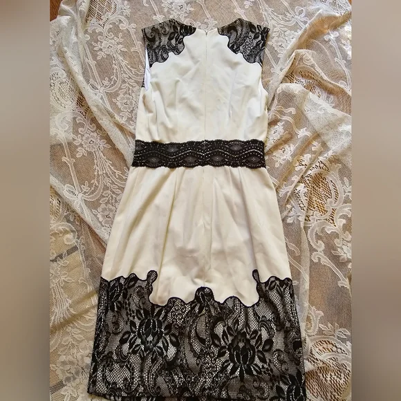 BEBE Cream black lace midi dress size small - Picture 2 of 4
